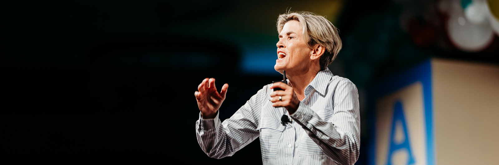 MsChangGifted On Stage